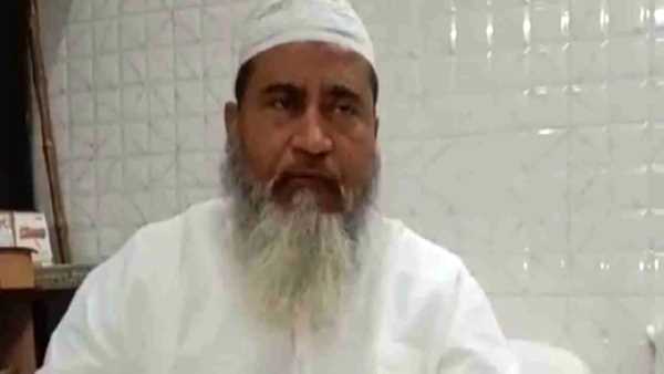 कानपुर के शहर काजी बोले, बुलडोजर चला तो कफन बांधकर सड़क पर उतरेंगे कानपुर के शहर काजी बोले, बुलडोजर चला तो कफन बांधकर सड़क पर उतरेंगे