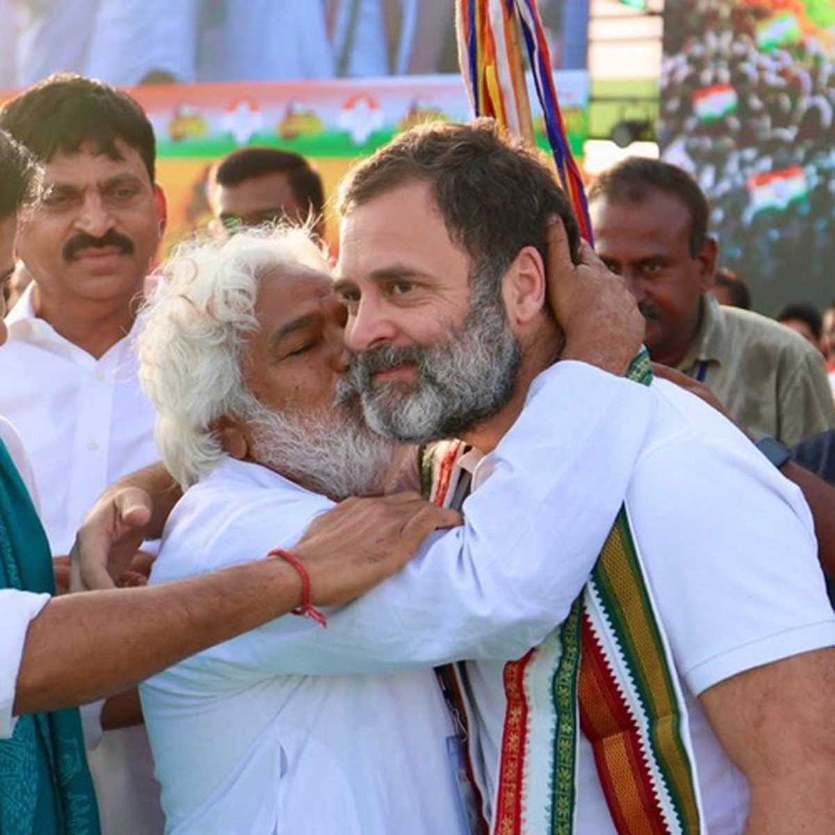 खड़गे, राहुल, प्रियंका ने गदर के निधन पर जताया शोक