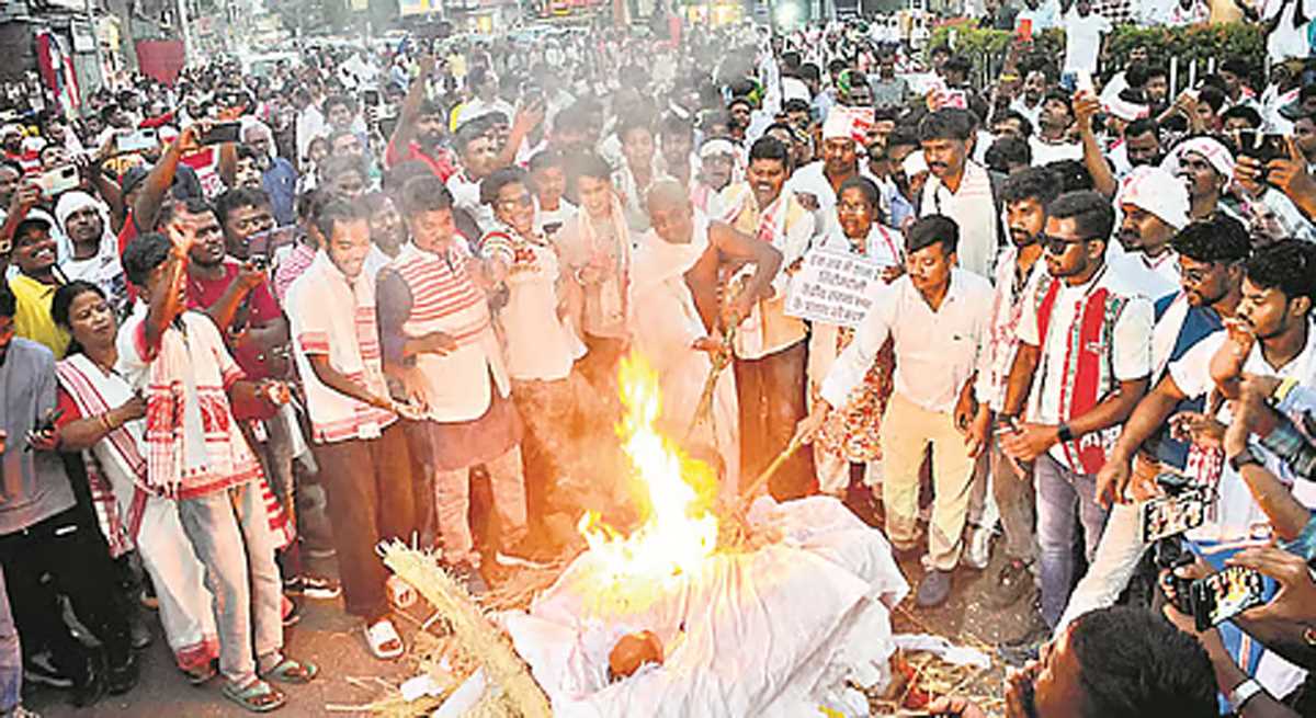 रांची में आदिवासियों के धर्मस्थल के पास से गुजरने वाले फ्लाईओवर का विरोध, 22 मार्च को बुलाया बंद