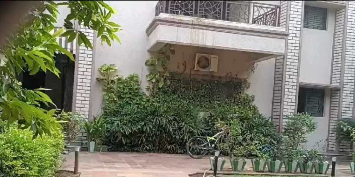 झारखंड: मंत्री मिथिलेश ठाकुर के पीएस समेत कई लोगों के ठिकानों पर ईडी रेड