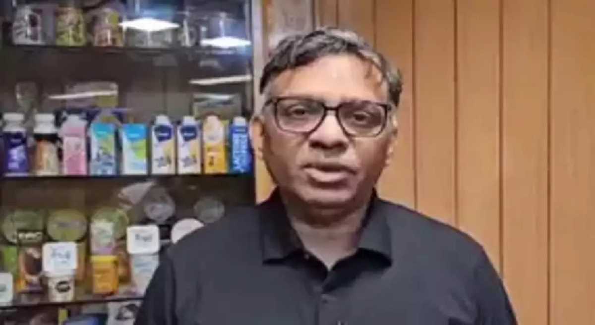 तिरुपति प्रसाद विवाद मामले में आरोप के बाद अमूल ने दर्ज करायी शिकायत तिरुपति प्रसाद विवाद मामले में आरोप के बाद अमूल ने दर्ज करायी शिकायत