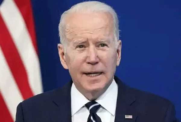 बाइडेन ने पुलिस सुधार कार्यकारी आदेश पर किए हस्ताक्षर