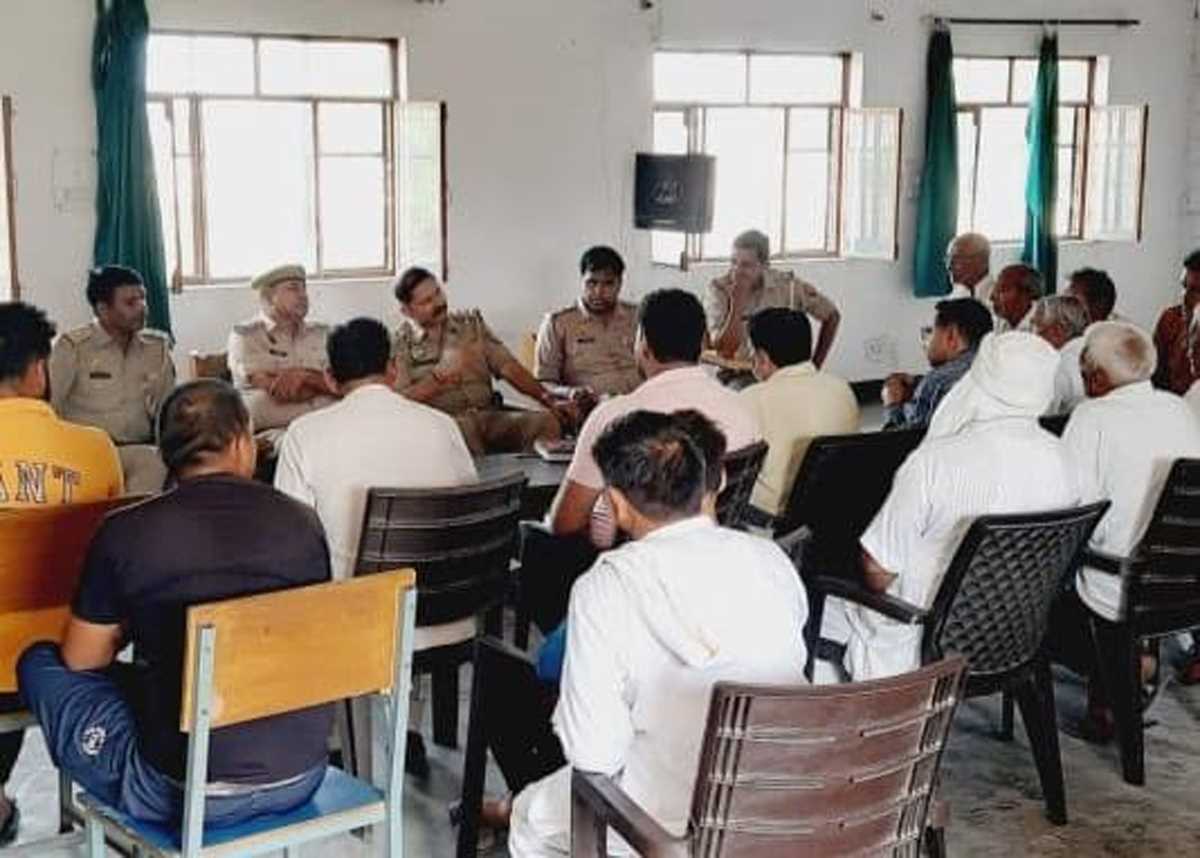 कांवड यात्रा को लेकर पुलिस ने बैठक, आयोजन से जुड़े लोग शामिल