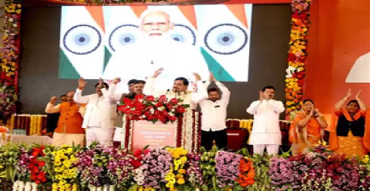 इंदौर के हुकुमचंद मिल के श्रमिकों को मिली 224 करोड़ की रकम