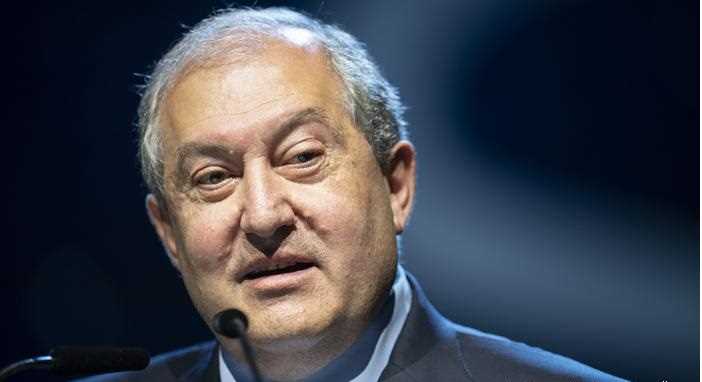 अर्मेनियाः शक्तियों की कमी का हवाला देकर राष्ट्रपति का इस्तीफा