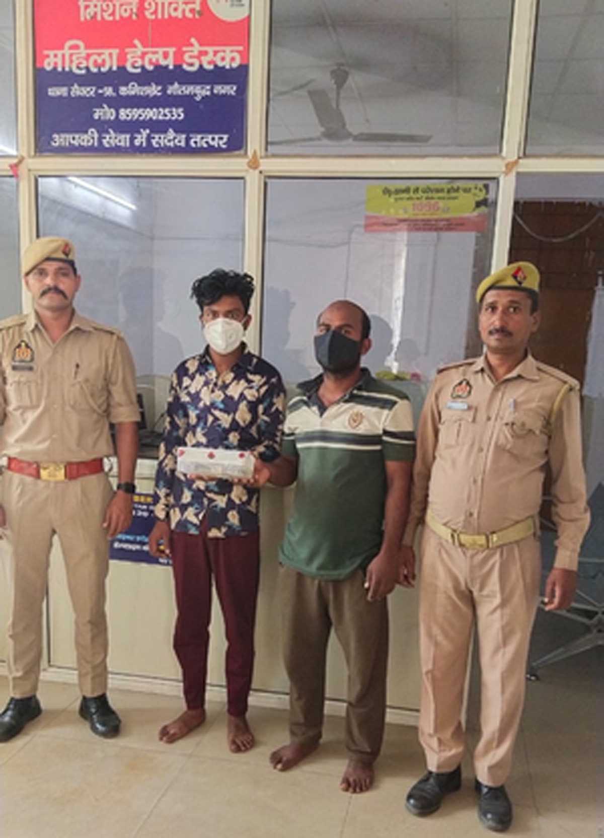 कंपनी का गार्ड ही करवा रहा था चोरी, दो गिरफ्तार, गार्ड फरार