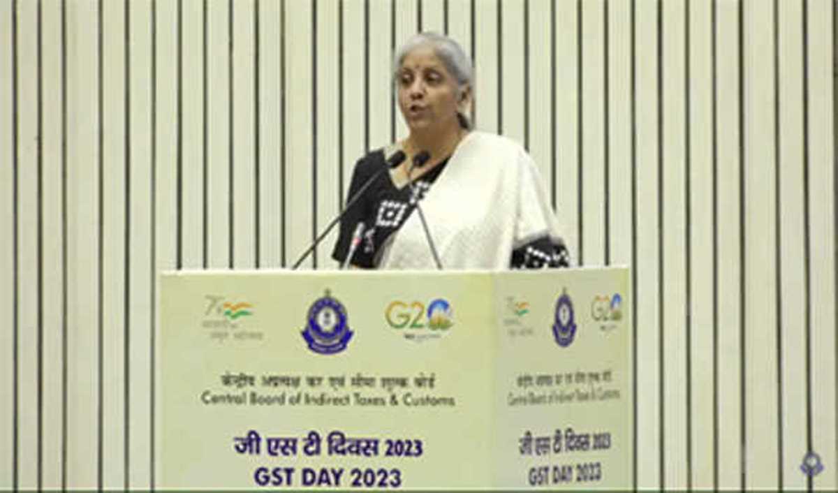 जीएसटी से मिली है आम उपभोक्ताओं को राहत : सीतारमण