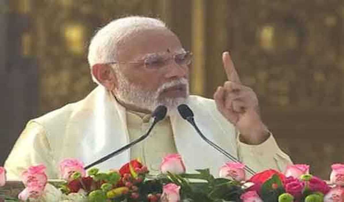 राम सर्वव्यापी और सबके हैं : मोदी राम सर्वव्यापी और सबके हैं : मोदी