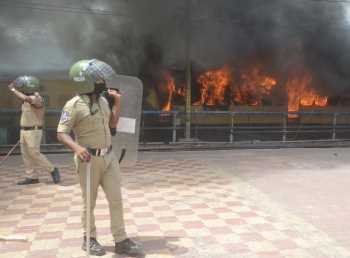 सिकंदराबाद हिंसा : निजी रक्षा अकादमियां जांच के घेरे में सिकंदराबाद हिंसा : निजी रक्षा अकादमियां जांच के घेरे में