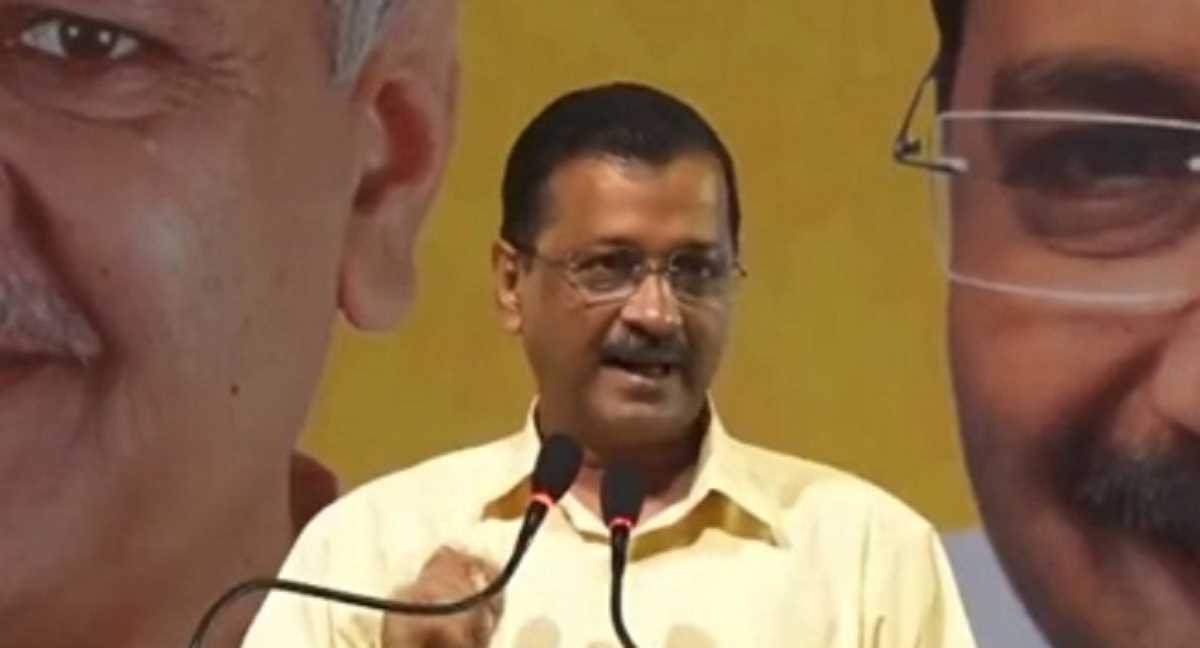 दिल्ली: केजरीवाल ने अपने आवास पर विधायकों की बुलाई बैठक