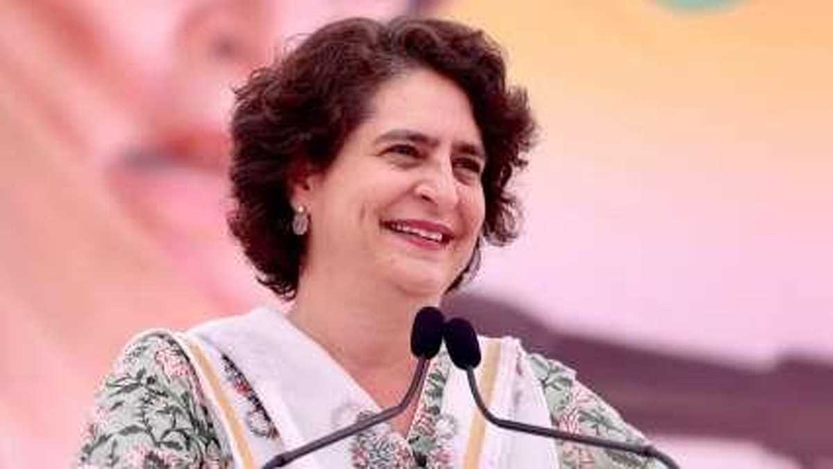 सिंधिया कद में छोटे, अहंकार वाह भाई वाह : प्रिंयका