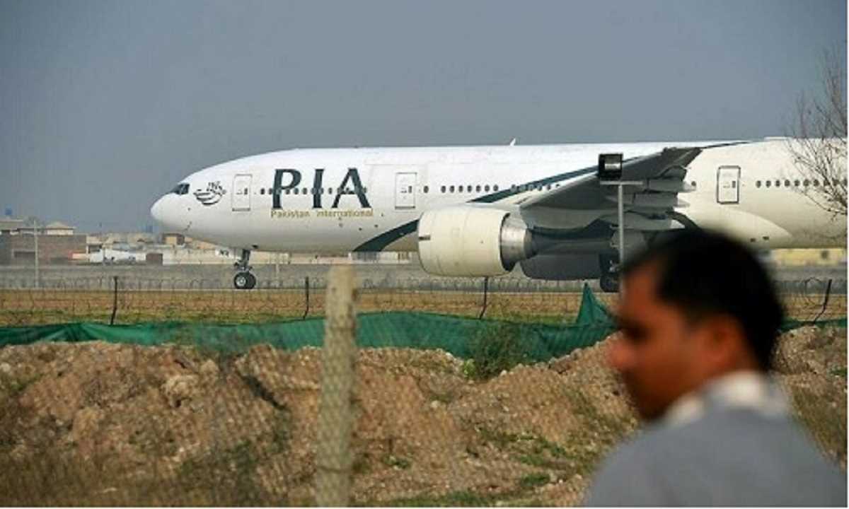 पाकिस्तान में 10 दिनाें में 300 से अधिक उड़ानें रद्द, यात्री परेशान