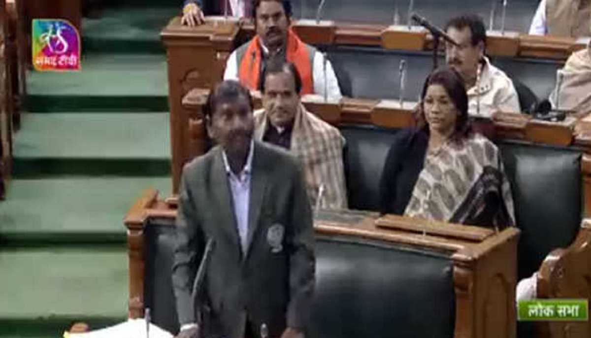 तमिलनाडु की घूमंतू जातियों को अनुसूचित जनजाति का दर्जा देने वाले विधेयक को संसद की मंजूरी