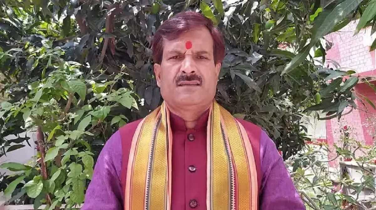 नीतीश कुमार भाजपा से डरे हुए हैं : मृत्युंजय तिवारी