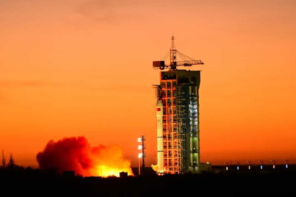 चीन ने उपग्रह इंटरनेट प्रौद्योगिकी परीक्षण उपग्रह का सफलतापूर्वक प्रक्षेपण किया