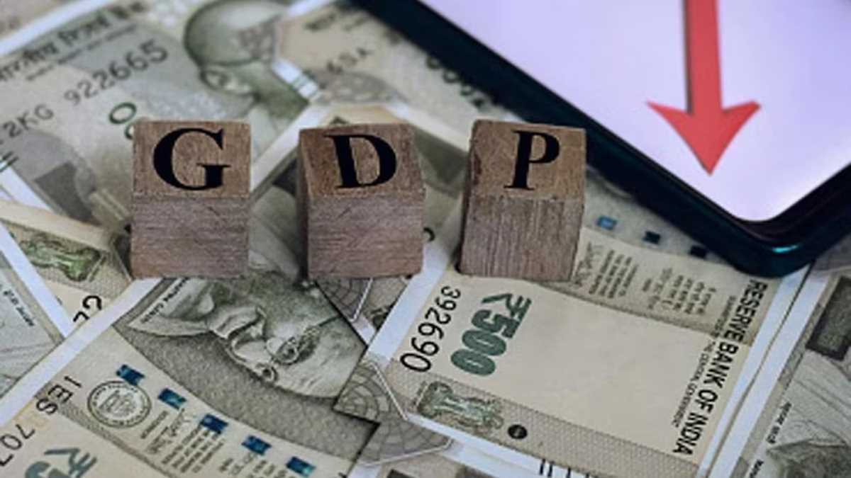 नजर आ रहा अर्थव्यवस्था में हल्की मंदी का खतरा नजर आ रहा अर्थव्यवस्था में हल्की मंदी का खतरा