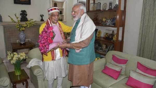 पीएम मोदी ने की मुरली मनोहर जोशी के दीर्घायु जीवन की कामना