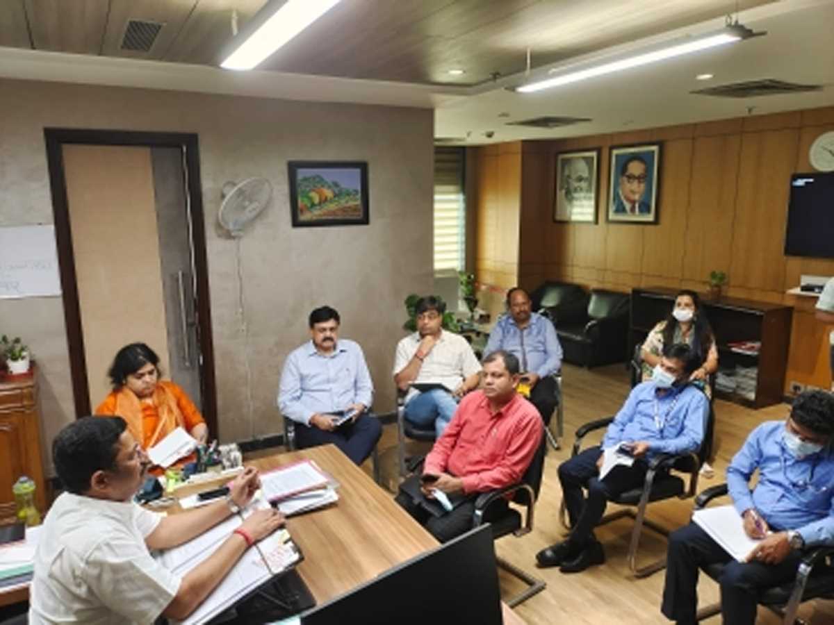 हेल्थ एटीएम से मुफ्त में झटसे अपने स्वास्थ्य का ब्योरा जान सकेंगे ग्रेटर नोएडावासी