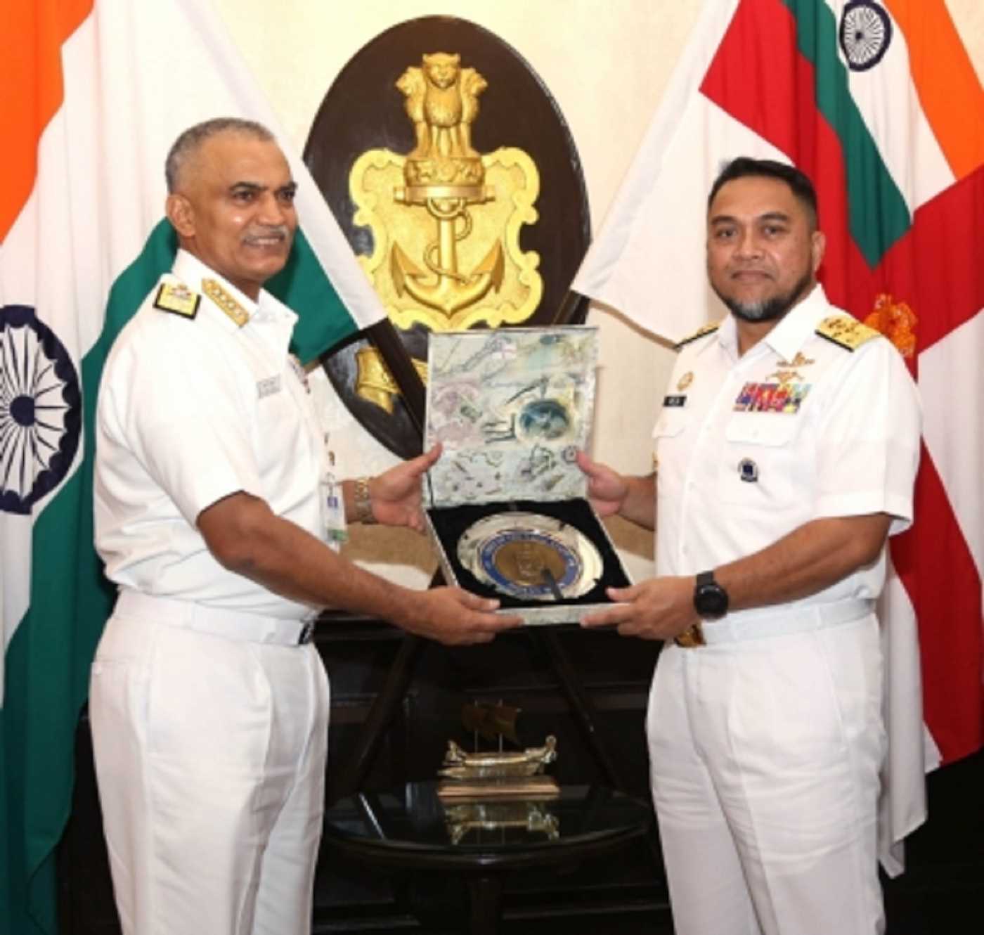 मनौसेना के प्रमुख एडमिरल मोहम्मद रेजा बिन  दिवसीय भारत की आधिकारिक यात्रा पर दिल्ली पहुंचे