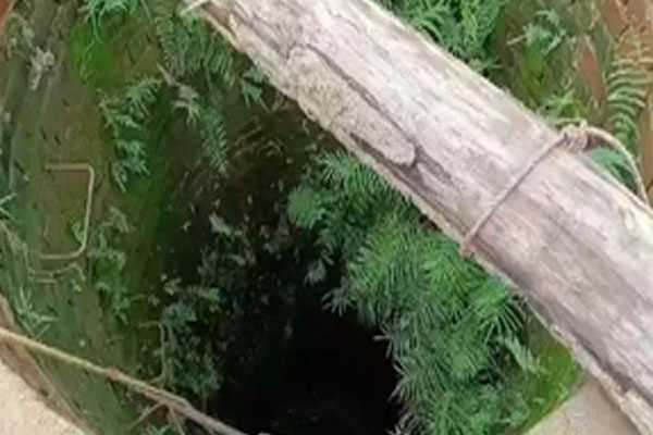 छत्तीसगढ़ के कोरबा में कुएं में डूबने से चार की मौत, सीएम ने मुआवजे का किया ऐलान छत्तीसगढ़ के कोरबा में कुएं में डूबने से चार की मौत, सीएम ने मुआवजे का किया ऐलान