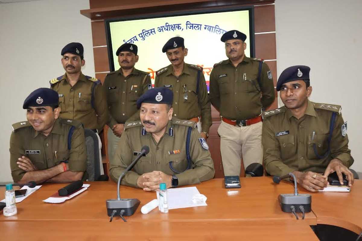 प्रेमिका की हत्या कर खुद ही एम्बुलेंस से लाश पहुंचाई घर, पुलिस ने पकड़ा