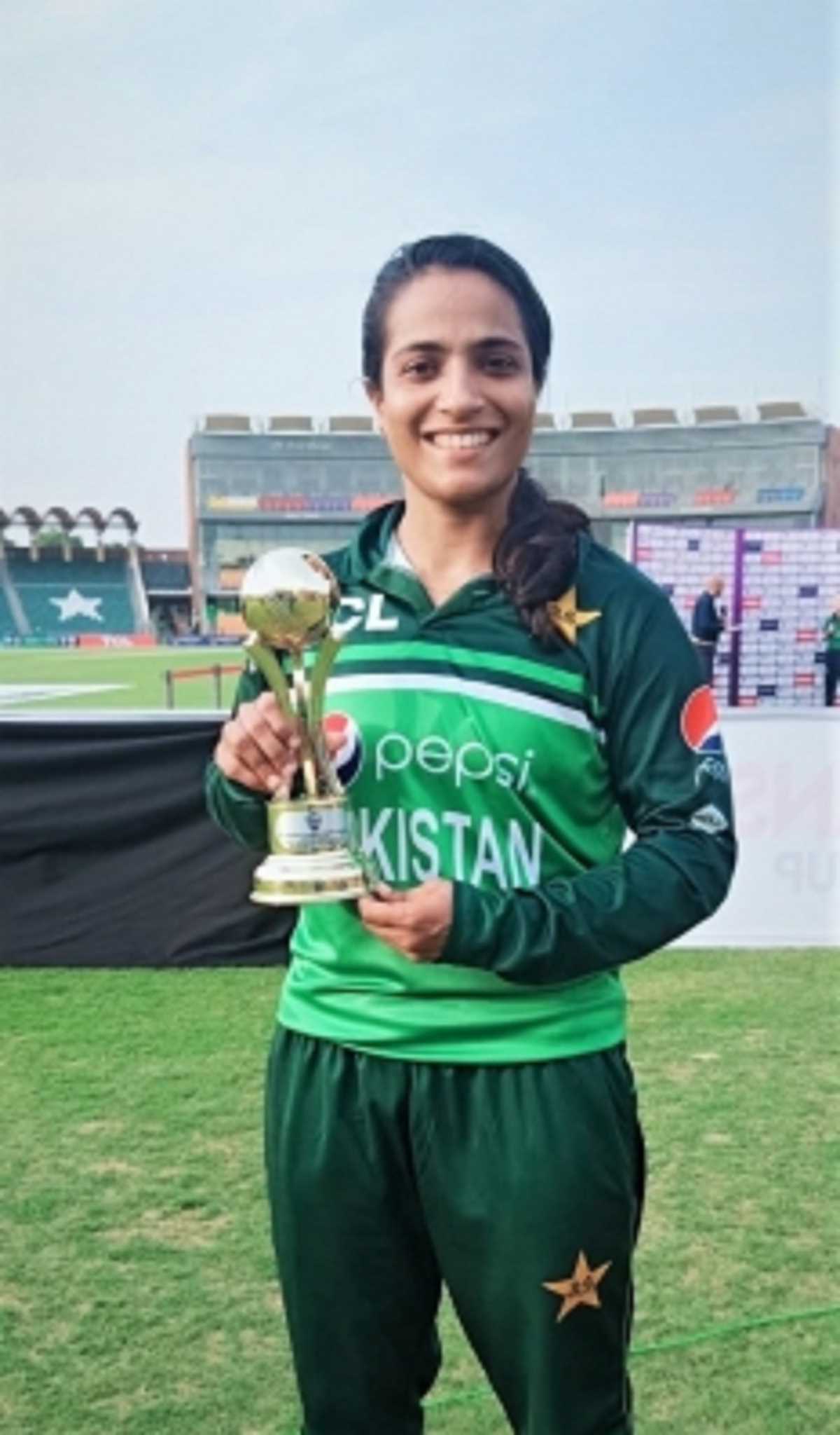 पाकिस्तान की सलामी बल्लेबाज सिदरा अमीन को आईसीसी महिला प्लेयर ऑफ द मंथ से नवाजा गया