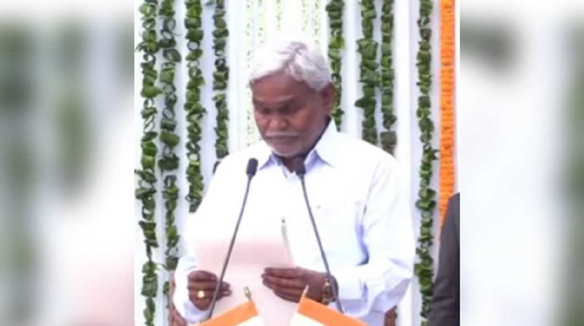 झारखंड में हेमंत कैबिनेट में चंपई सोरेन सहित 11 मंत्रियों ने ली शपथ