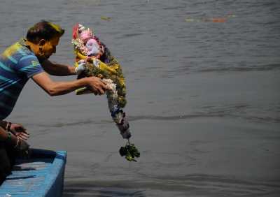 दुर्गा पूजा की मूर्ति का यमुना में विसर्जन प्रतिबंधित :डीपीसीसी दुर्गा पूजा की मूर्ति का यमुना में विसर्जन प्रतिबंधित :डीपीसीसी