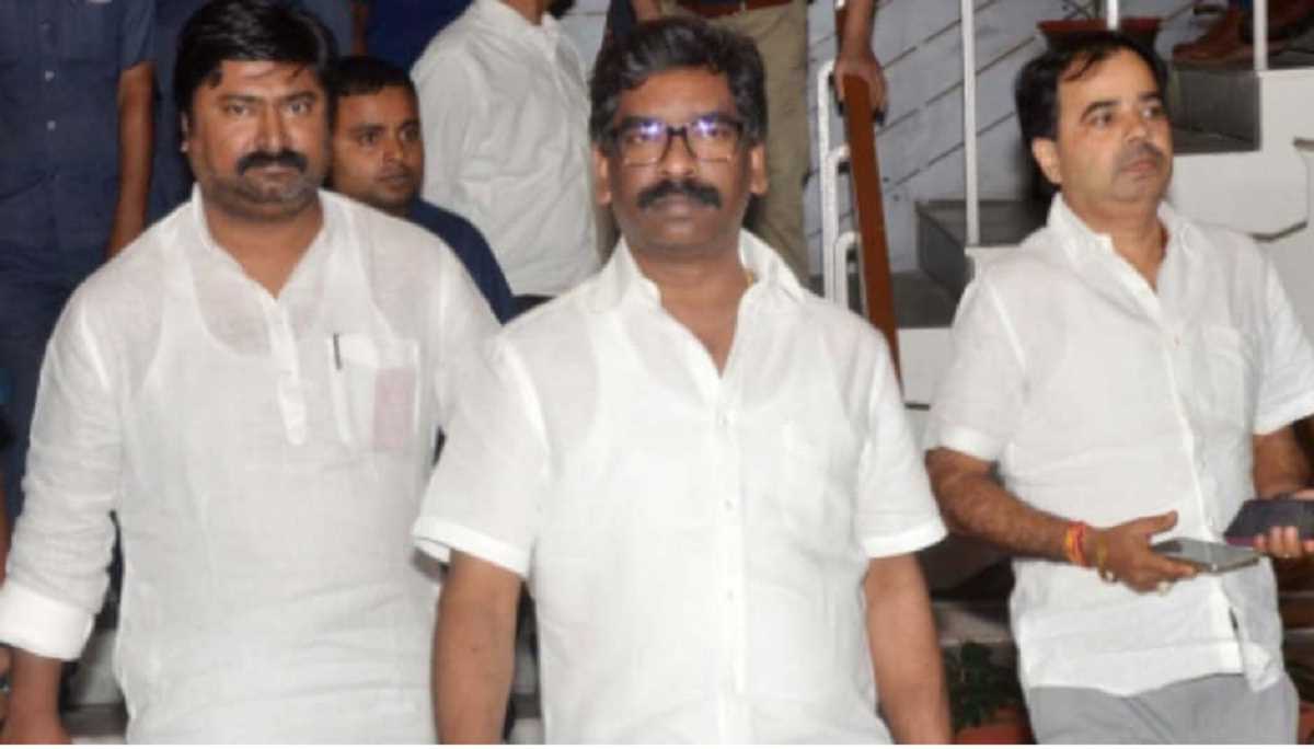 हेमंत सोरेन सरकार ने जीता विश्वास मत, पक्ष में 48 वोट पड़े