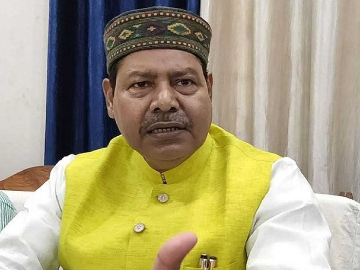 बिहार में अधिकारी चला रहे हैं सरकार : राजद विधायक भाई वीरेंद्र