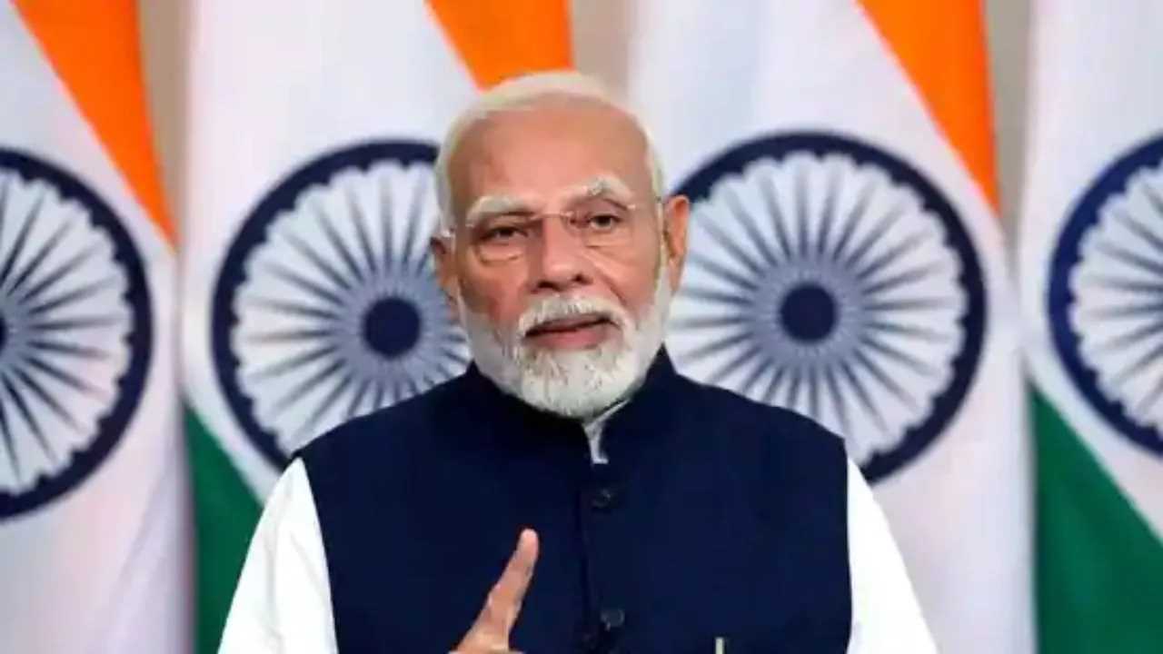 दिल्ली की जनता को चौतरफा विकास को समर्पित सरकार चाहिए: मोदी