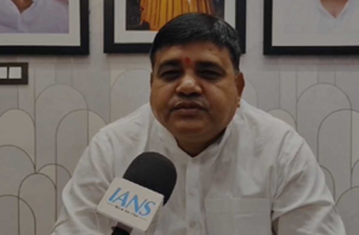 निर्माणाधीन पुल ढहने के मामले में सरकार ने की एक पक्षीय कार्रवाई : राजद निर्माणाधीन पुल ढहने के मामले में सरकार ने की एक पक्षीय कार्रवाई : राजद