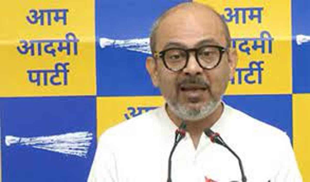 उपराज्यपाल कानून व्यवस्था दुरुस्त करने की अपनी संवैधानिक जिम्मेदारी निभाने में नाकाम : आप