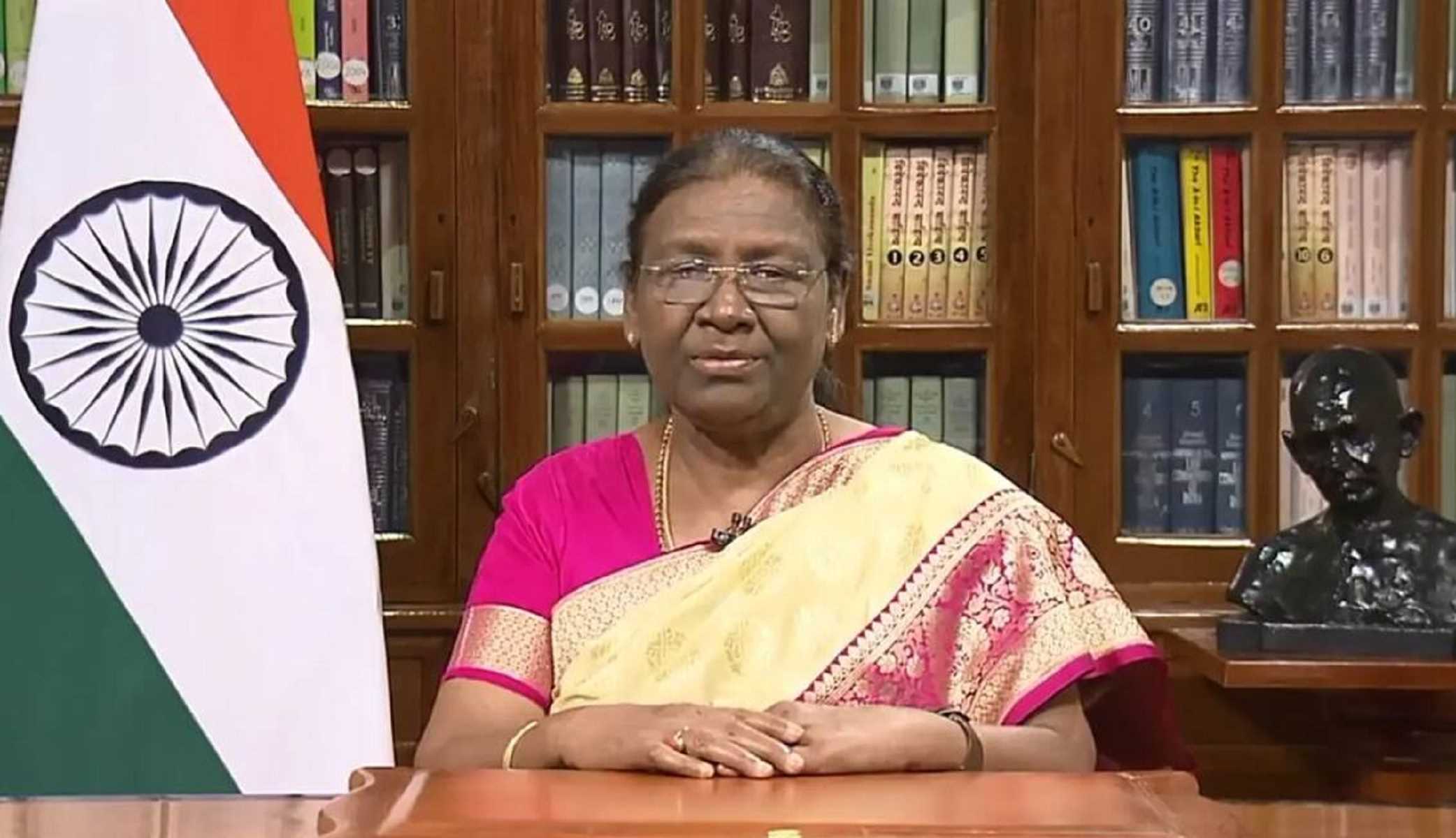 तेरह राज्यों और केंद्रशासित प्रदेशों के राज्यपालों के पदों में फेरबदल