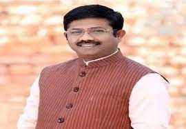 कैबिनेट मंत्री नंद गोपाल नंदी ने अखिलेश यादव पर साधा निशाना