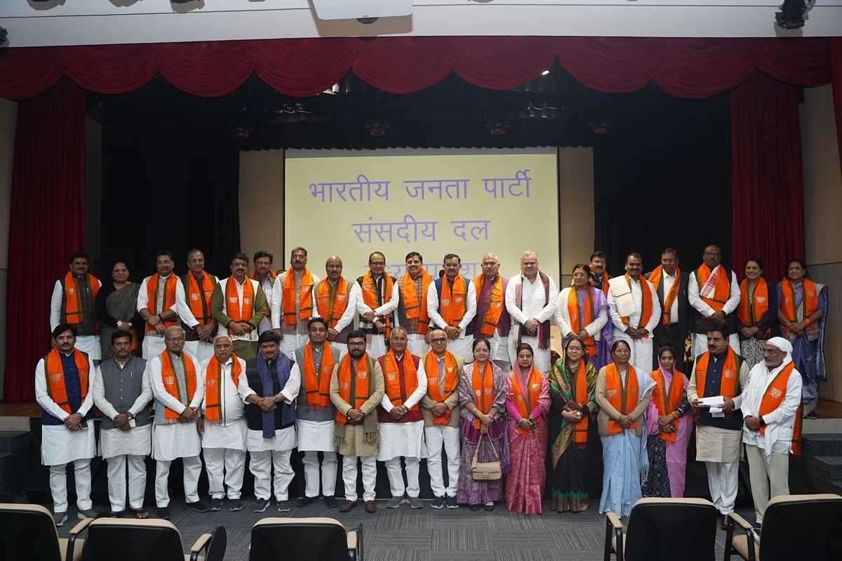 दिल्ली में हुई भाजपा मध्यप्रदेश संसदीय दल की बैठक दिल्ली में हुई भाजपा मध्यप्रदेश संसदीय दल की बैठक