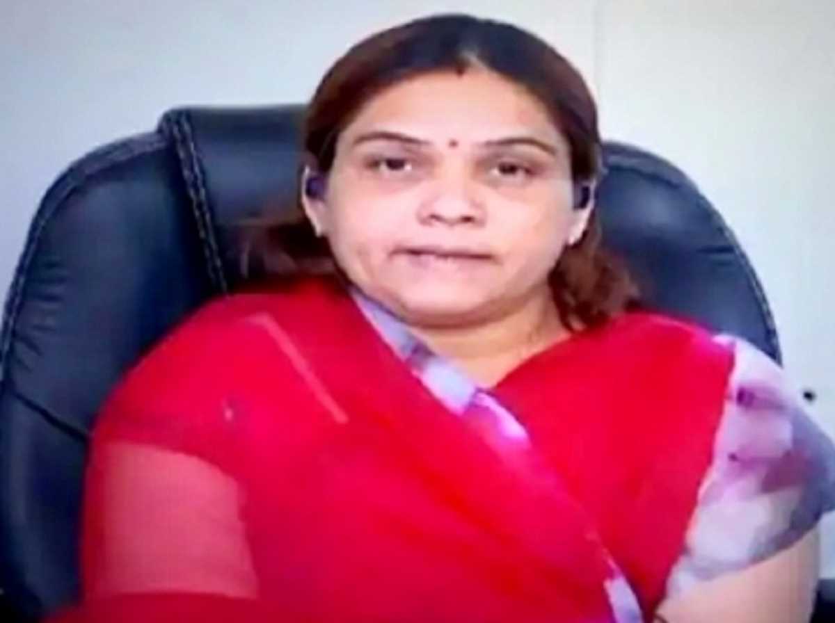 पूर्व विधायक कामिनीबा राठौड़ ने कांग्रेस छोड़ी, भाजपा में शामिल होने की संभावना