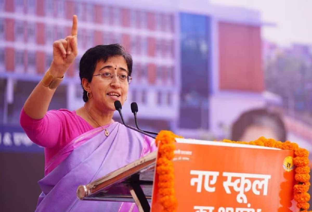 सीएम आतिशी ने रोहिणी में नये स्कूल का उद्घाटन किया, कहा- हर बच्चे को वर्ल्ड क्लास शिक्षा देना हमारा मकसद
