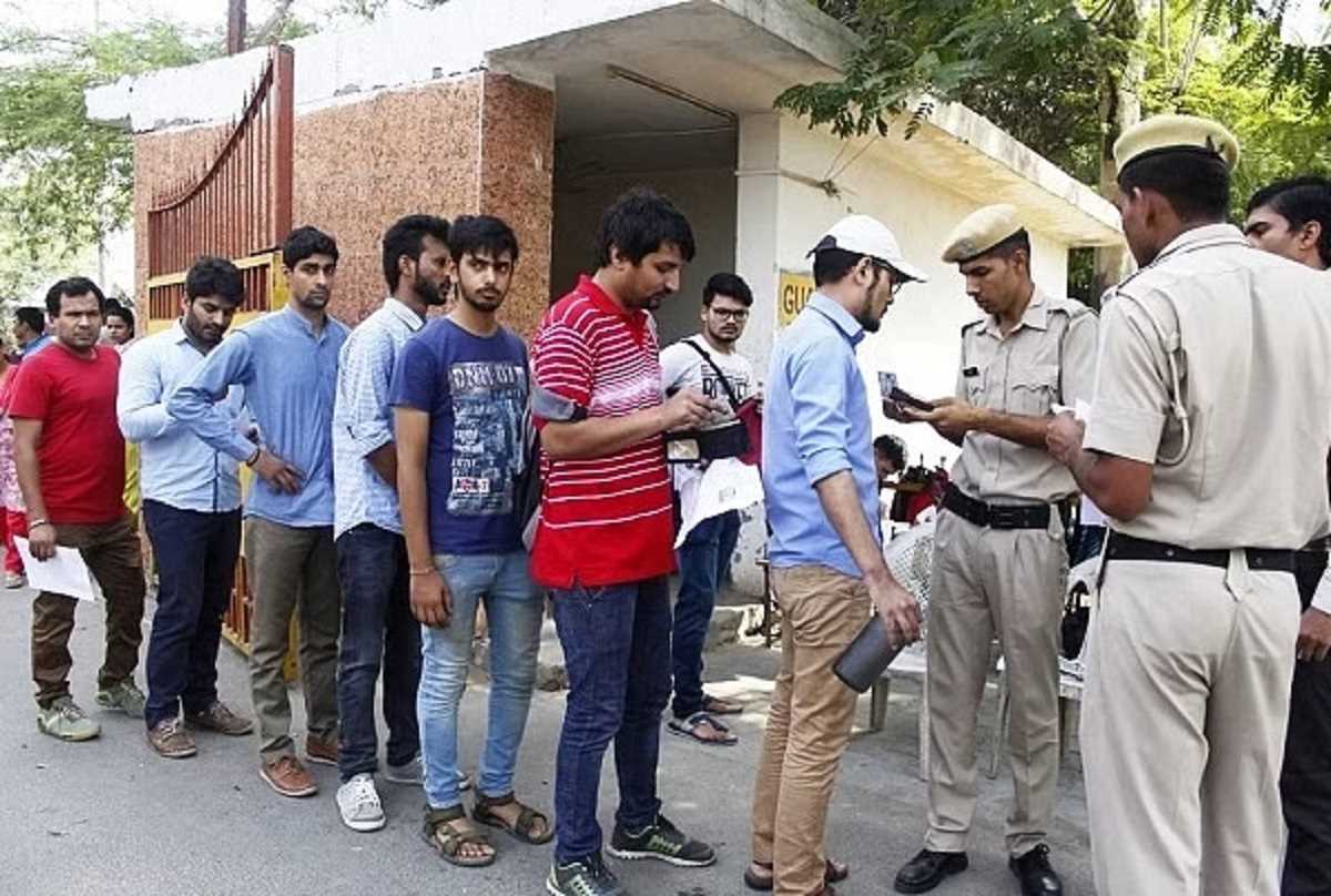 कड़ी सतर्कता और निगरानी के बीच यूपीएससी परीक्षा का आयोजन