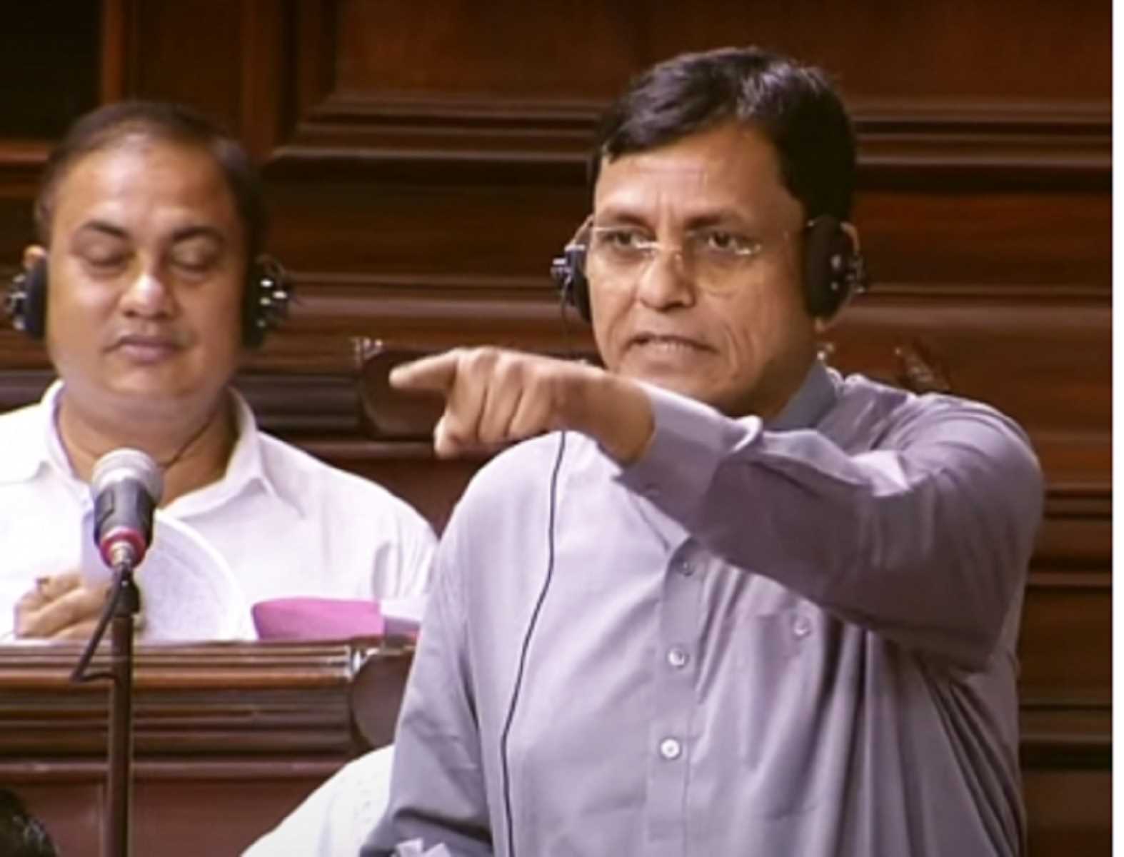 जम्मू-कश्मीर में पिछले साल मारे गए 187 आतंकी, गिरफ्तारी के आंकड़ों में हुई वृद्धि जम्मू-कश्मीर में पिछले साल मारे गए 187 आतंकी, गिरफ्तारी के आंकड़ों में हुई वृद्धि