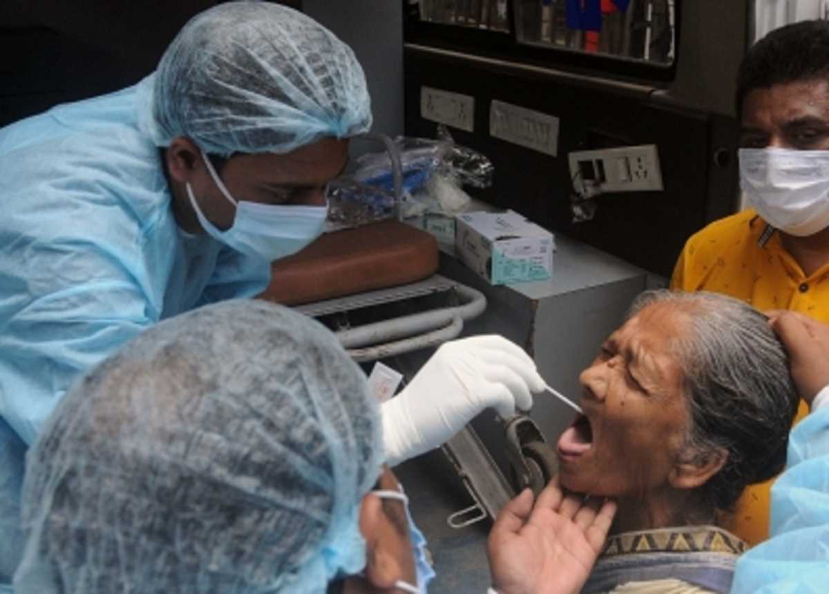 भारत में कोविड-19 के 5,383 नए मामले सामने आये