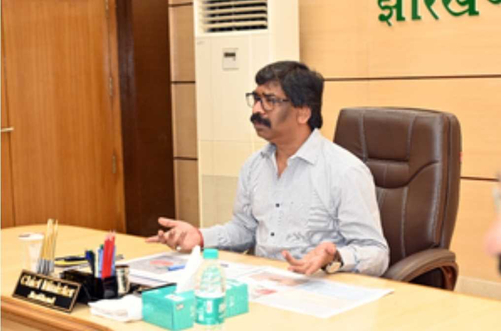 हेमंत सोरेन को झारखंड हाईकोर्ट से राहत नहीं, कोर्ट ने ईडी से मांगा जवाब