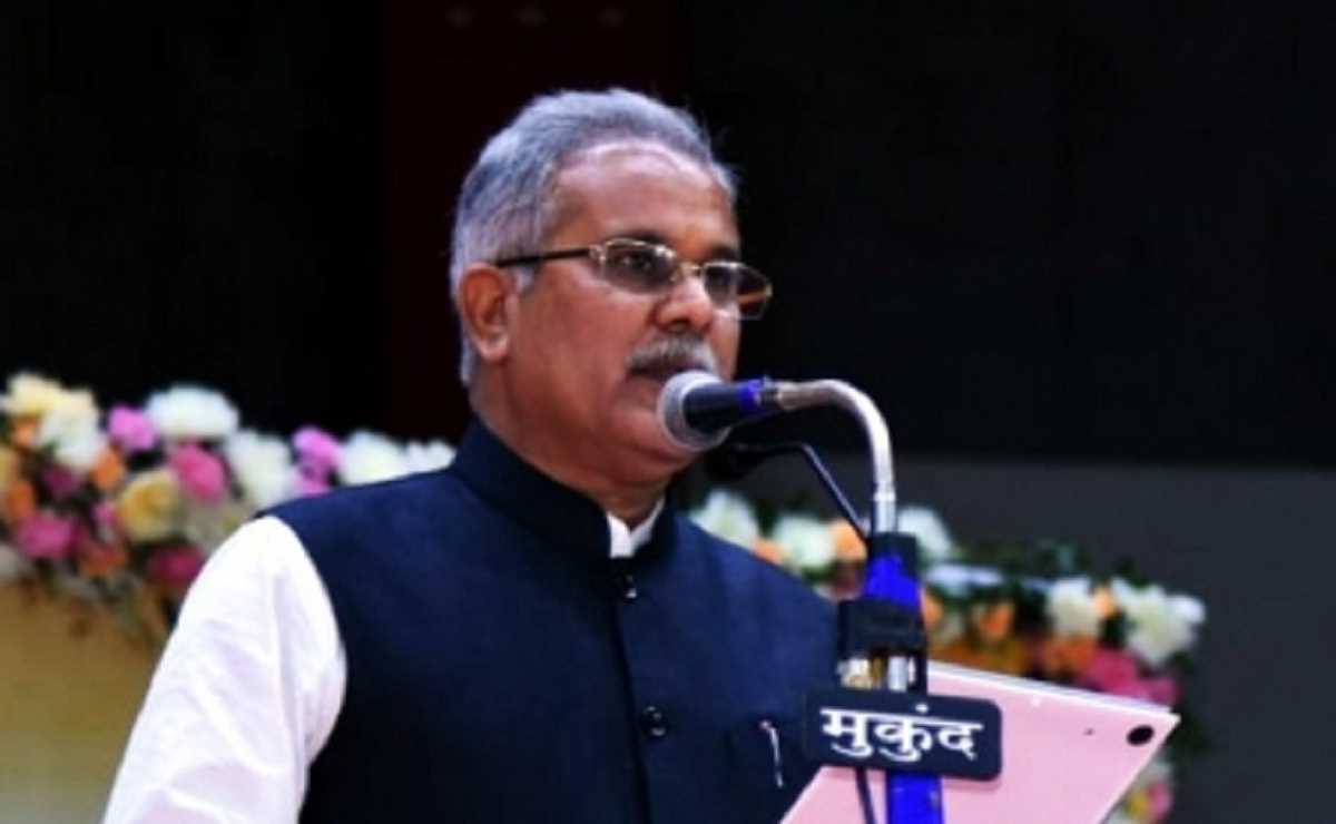 Chhattisgarh: आदिवासियों को 32 फीसदी आरक्षण दिलाने की कवायद