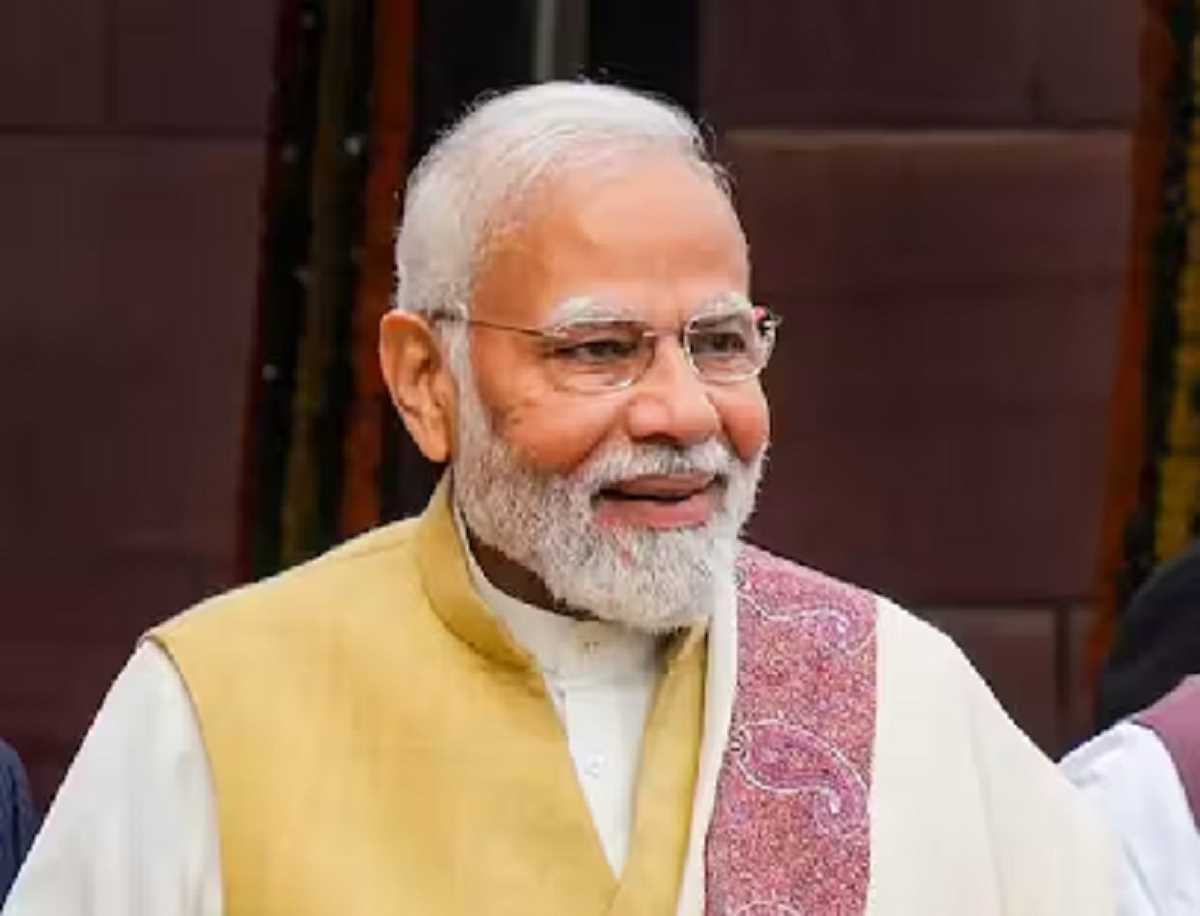 पीएम मोदी वीडियो कॉन्फ्रेंसिंग के माध्यम से 16 मई को सरकारी विभागों में 71 हजार युवाओं को देंगे नियुक्ति पत्र