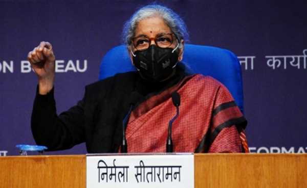 सीतारमण ने एंट्रिक्स-देवास सौदे के लिए कांग्रेस नेतृत्व वाले संप्रग की आलोचना करते हुए इसे भ्रष्टाचार का बेशर्म कृत्य कहा