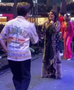 एक मैं और एक तू गाने पर नीतू कपूर और अनिल कपूर ने किया डांस