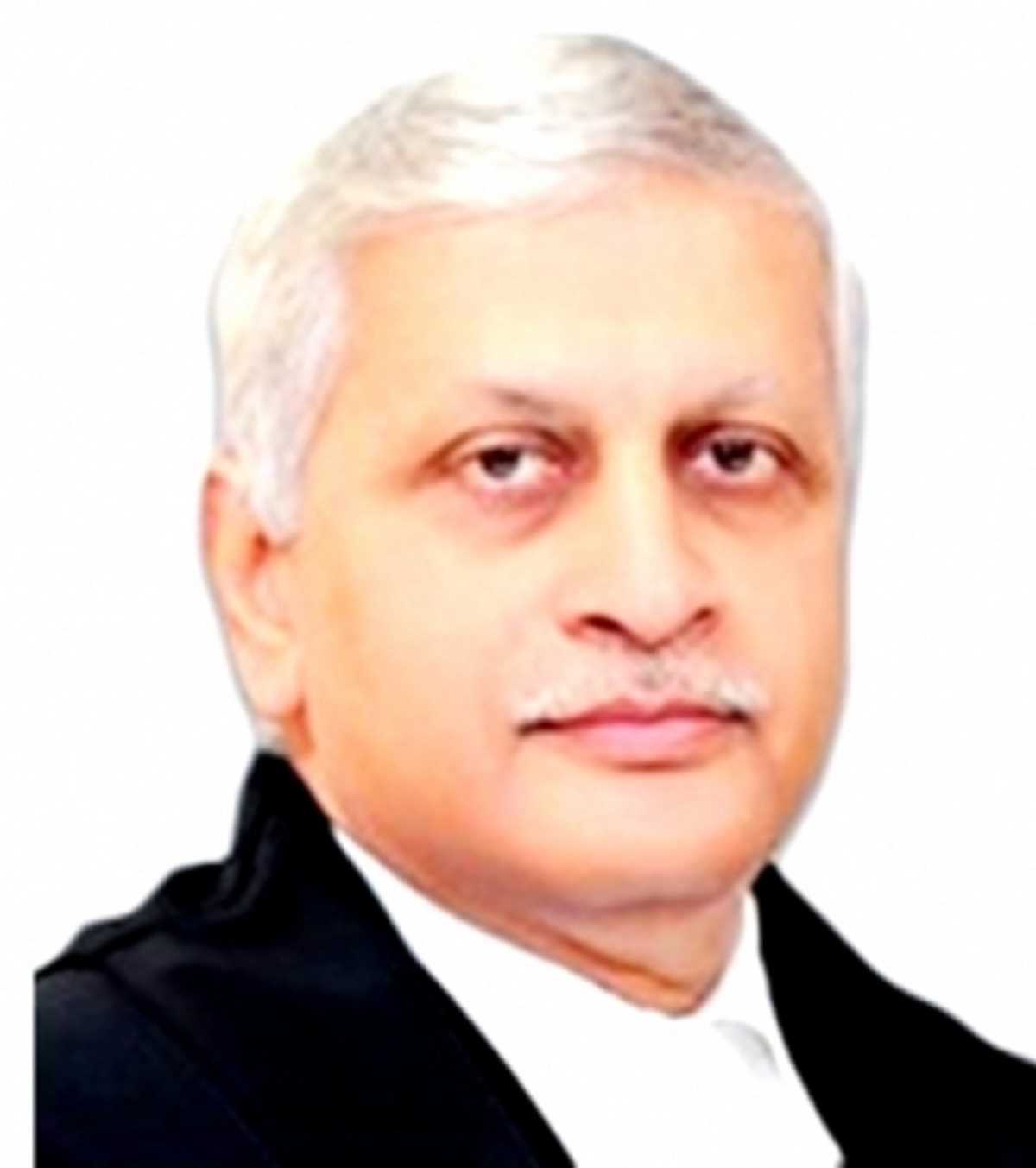 देश के 49 मुख्य न्यायाधीश बने यू.यू. ललित, राष्ट्रपति ने दिलाई शपथ