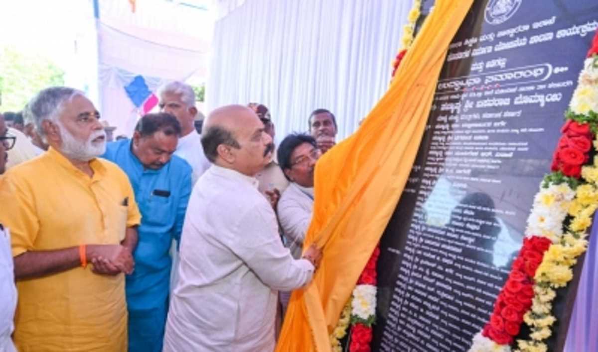 कक्षाओं को भगवा रंग में रंगने के खिलाफ कर्नाटक कांग्रेस ने शुरू किया अभियान