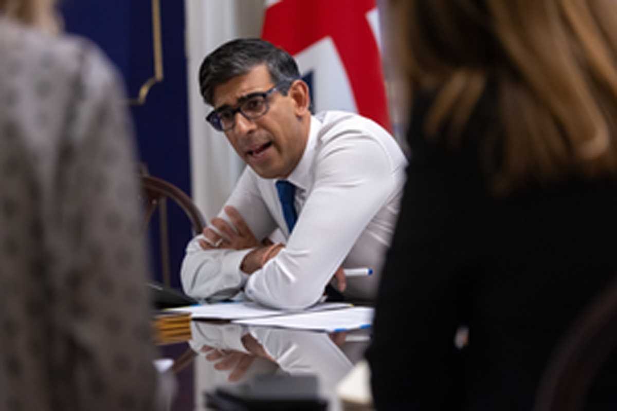 ब्रिटेन के सुप्रीम कोर्ट ने सुनक सरकार की रवांडा शरण नीति को गैरकानूनी करार दिया