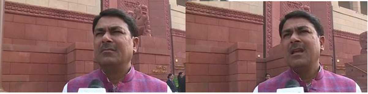 आनंद भदौरिया ने गिरिराज सिंह के बयान पर किया पलटवार, बिहार को सौगात देने पर शांभवी चौधरी और चिराग पासवान ने पीएम मोदी का आभार जताया आनंद भदौरिया ने गिरिराज सिंह के बयान पर किया पलटवार, बिहार को सौगात देने पर शांभवी चौधरी और चिराग पासवान ने पीएम मोदी का आभार जताया